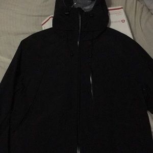 10 Deep Field Windbreaker Size Large